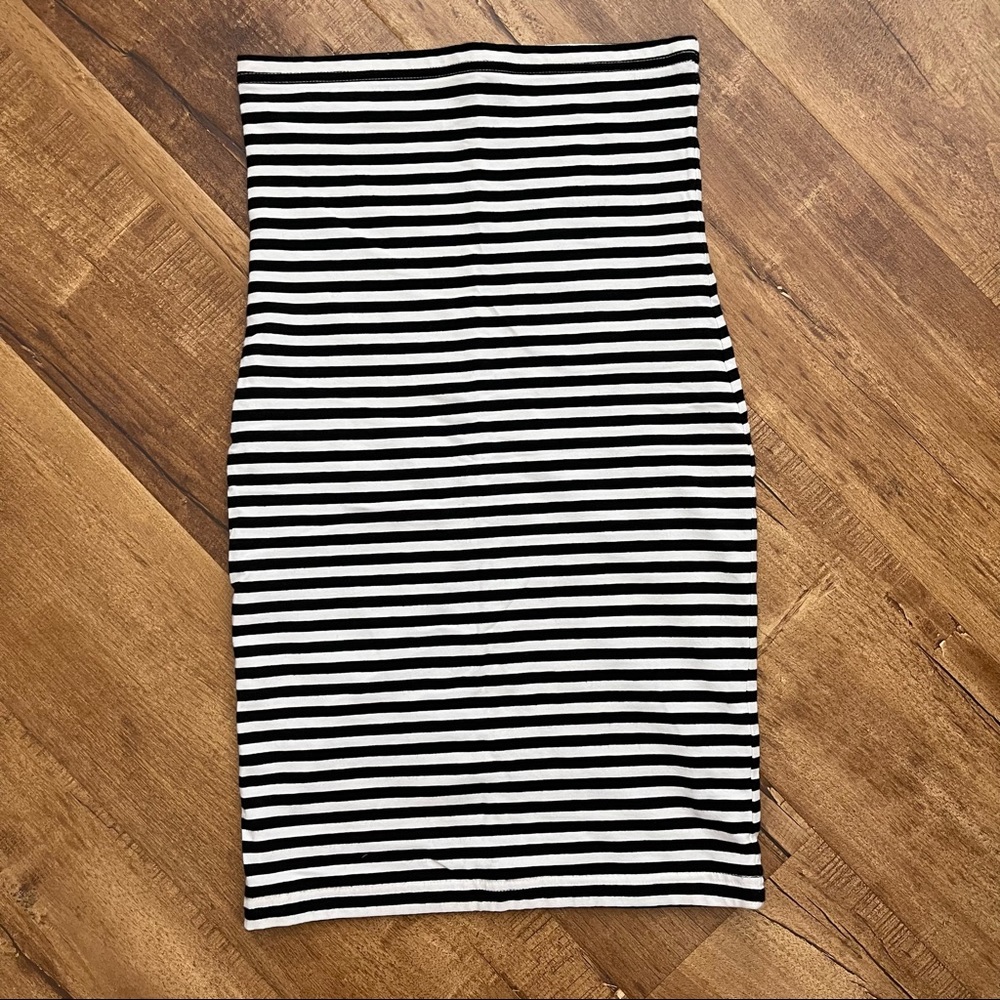 GINA TRICOT Black and White Striped Tube Skirt Size XS